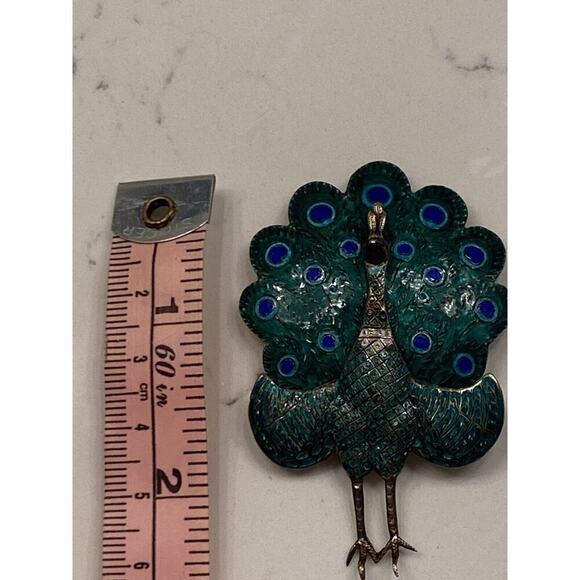 VINTAGE SIAM STERLING GUILLOCHE HINGED PEACOCK FOLDING PIN BROOCH BLUE GREEN